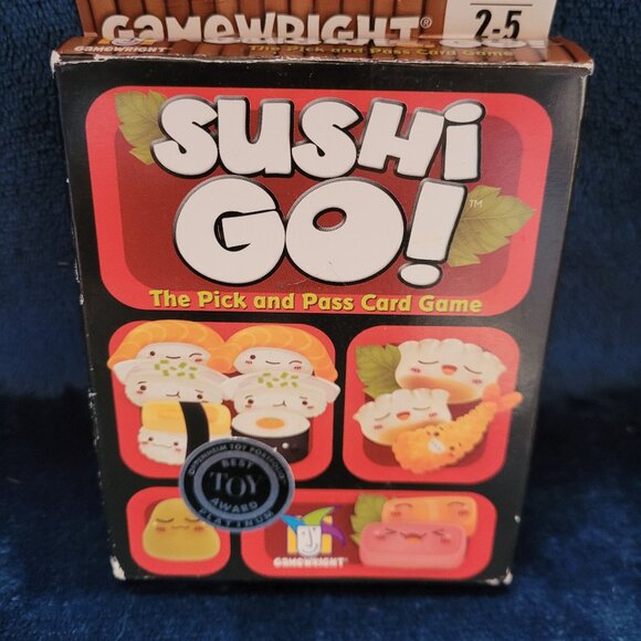 Sushi Go Card Game - Picture 1 of 3